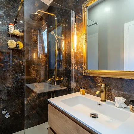 Luxury Emma With Private Pool Vila *