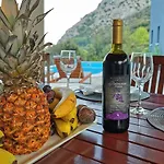 Villa Luxury Emma With Private Pool *
