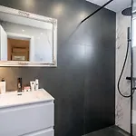 Luxury Emma With Private Pool Villa *