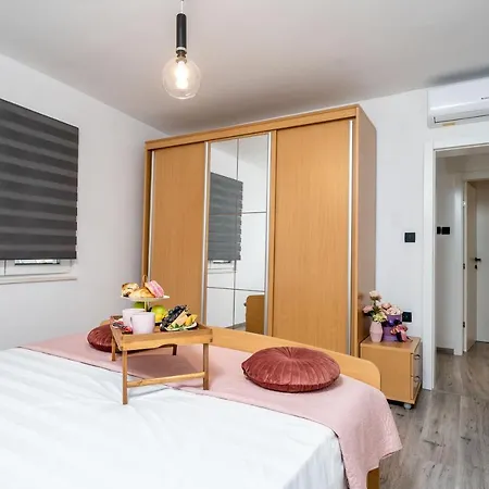 Vila Luxury Emma With Private Pool