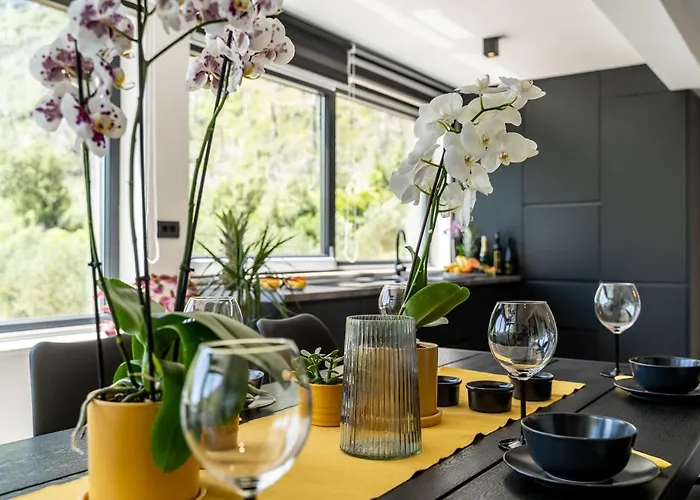 Luxury Emma With Private Pool トルステニク